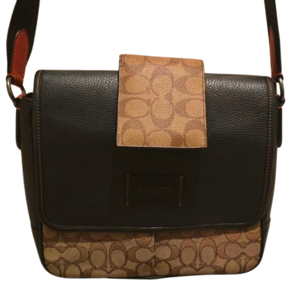 Coach Siganture Black and Tan Messenger Leather/Canvas BagW